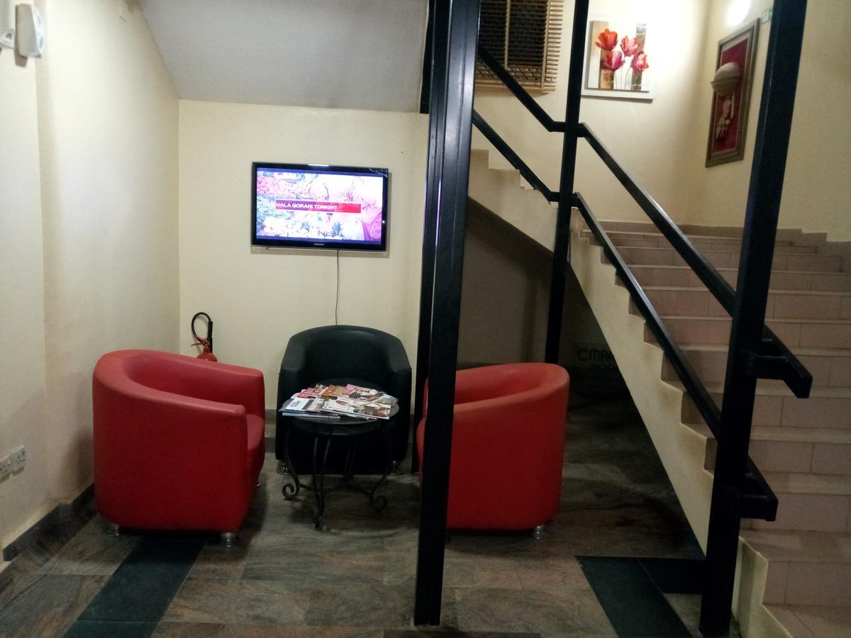 Citilodge Hotel & Conference Centre Newly Renovated アブジャ エクステリア 写真