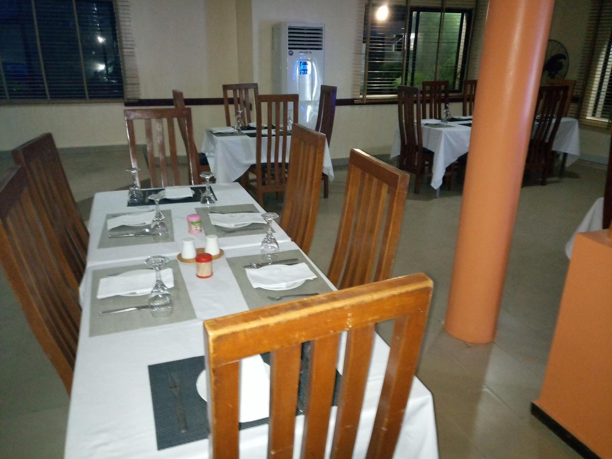 Citilodge Hotel & Conference Centre Newly Renovated アブジャ エクステリア 写真